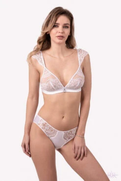 Prelude Marlene White Triangle Bra -Mayfair Stockings Mayfair Stockingsys303 ys303.alb 3yd. yd.alb 3 30
