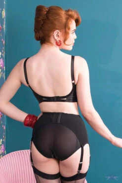 What Katie Did Maitresse Nouveau 6 Strap Suspender Belt -Mayfair Stockings suspender garter belt 6 strap black maitresse.ct 3 large Edit